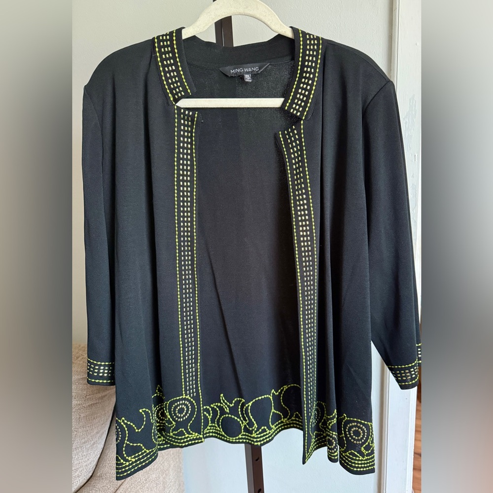 Ming Wang Black Cardigan Jacket Green and‎ Gold Accents